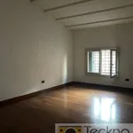 Rent 5 bedroom house of 235 m² in Vicenza