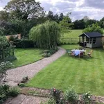 Rent 4 bedroom house in West Oxfordshire