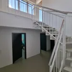 Miete 5 Schlafzimmer wohnung von 190 m² in Frankfurt