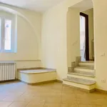 Rent 2 bedroom apartment of 72 m² in Roma