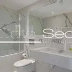 Location maison 7 pièces 198 m² Antibes (06600)