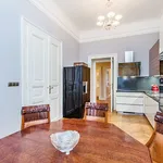 Rent 5 bedroom apartment of 135 m² in Capital City of Prague