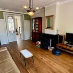 Huur 4 slaapkamer appartement van 175 m² in Den Haag