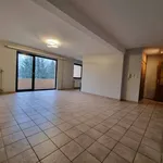 Appartement de 89 m² avec 2 chambre(s) en location à Virton