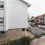 Rent 3 bedroom apartment in Porto