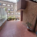 Alquilo 4 dormitorio apartamento de 180 m² en León