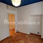 Rent 3 bedroom apartment of 86 m² in Genoa