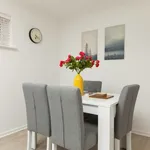 Rent 2 bedroom flat of 63 m² in Brighton and Hove