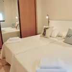 Rent 3 bedroom apartment of 120 m² in cadiz