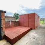 Rent 2 bedroom house in Wakefield