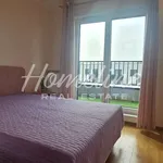 Rent 4 bedroom apartment of 82 m² in Wrocław