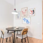 Rent 4 bedroom apartment in Barcelona