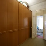 Rent 4 bedroom apartment in Lisbon