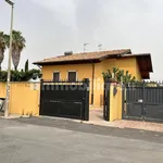 Rent 5 bedroom house of 143 m² in Rome