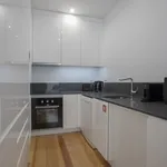 Rent 1 bedroom apartment of 40 m² in Porto