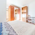 Rent a room of 85 m² in valencia