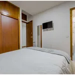 Rent a room of 200 m² in madrid