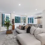 Rent 3 bedroom apartment in Toorak