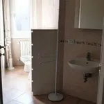 Rent 2 bedroom apartment of 50 m² in Milan