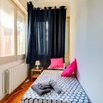 Rent 10 bedroom apartment in Barcelona