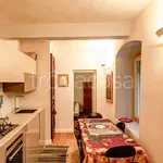 Rent 4 bedroom apartment of 90 m² in Firenze