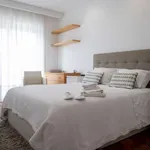 Rent a room in porto