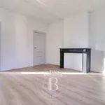 Appartement de 135 m² avec 2 chambre(s) en location à Bruxelles