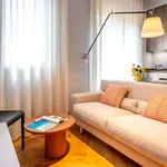 Rent 3 bedroom apartment of 40 m² in Milan