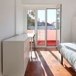 Rent a room in lisbon