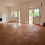 Rent 4 bedroom apartment of 120 m² in Rome