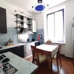 Rent 1 bedroom apartment of 100 m² in Rapallo