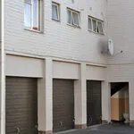 Rent 2 bedroom apartment in Cape Town