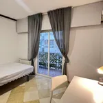 Rent 7 bedroom apartment in Granada