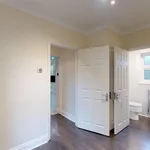 Rent 4 bedroom house in Epping Forest