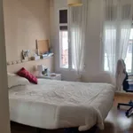 Rent a room of 136 m² in zaragoza