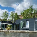 Huur 2 slaapkamer huis van 250 m² in Amsterdam