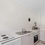 Rent 2 bedroom apartment in Balwyn