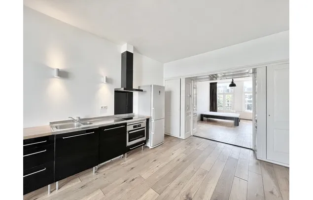 Huur 3 slaapkamer appartement van 74 m² in Amsterdam