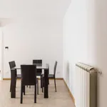 Rent 1 bedroom apartment of 60 m² in milan