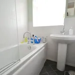 Rent 3 bedroom house in West Midlands