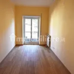 Rent 5 bedroom apartment of 142 m² in Genoa