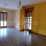 Rent 4 bedroom apartment of 100 m² in Cassino