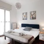 Rent 1 bedroom apartment of 484 m² in Milan