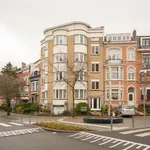 Rent 2 bedroom apartment in Woluwe-Saint-Lambert