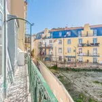 Rent a room in lisbon