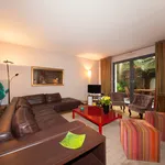 Rent 1 bedroom apartment of 165 m² in Paris