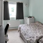 Rent 2 bedroom flat in South East England