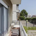 Rent 2 bedroom house in Milan