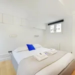 Appartement de 55 m² avec 2 chambre(s) en location à Paris