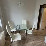 Pronajměte si 2 ložnic/e byt o rozloze 57 m² v Hradec Králové